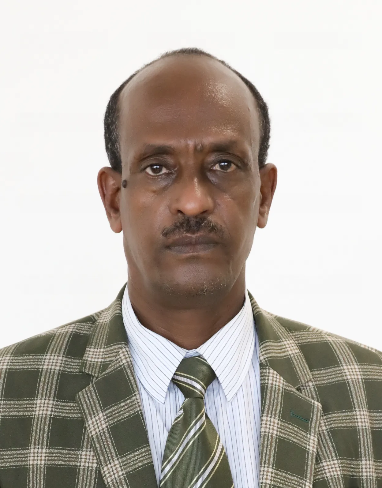 Dr. Alamuu Gonfaa Roobii